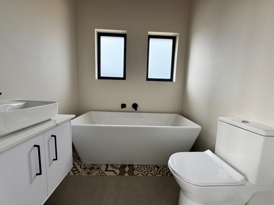 3 Bedroom Property for Sale in Helderzicht Eco Estate North West